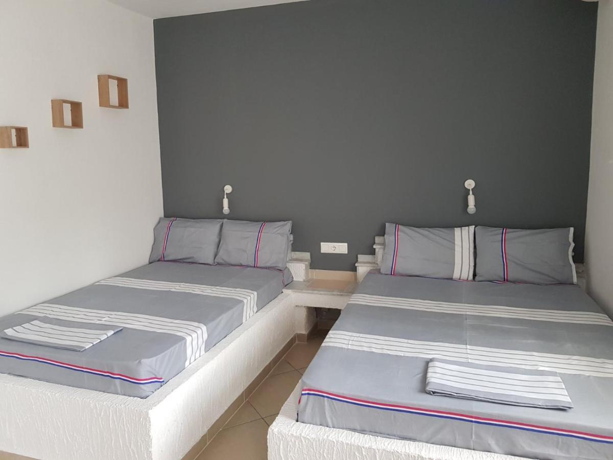 Konstantinos-Elli Rooms Nea Vrasna Exterior foto