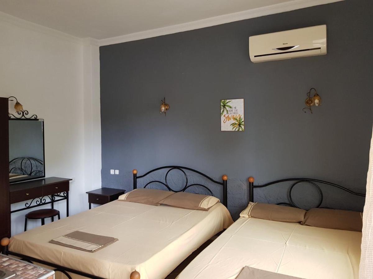 Konstantinos-Elli Rooms Nea Vrasna Exterior foto
